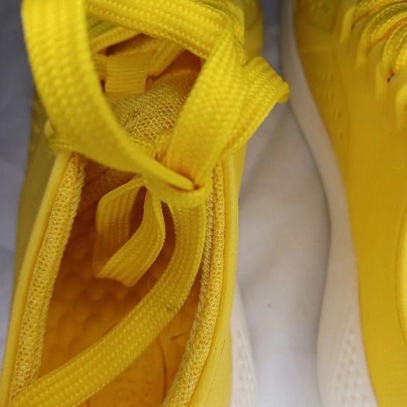 CROCS Kids Shoes in Bright Yellow - Picture 12 of 13